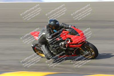 media/Mar-12-2023-SoCal Trackdays (Sun) [[d4c8249724]]/Bowl (930am)/